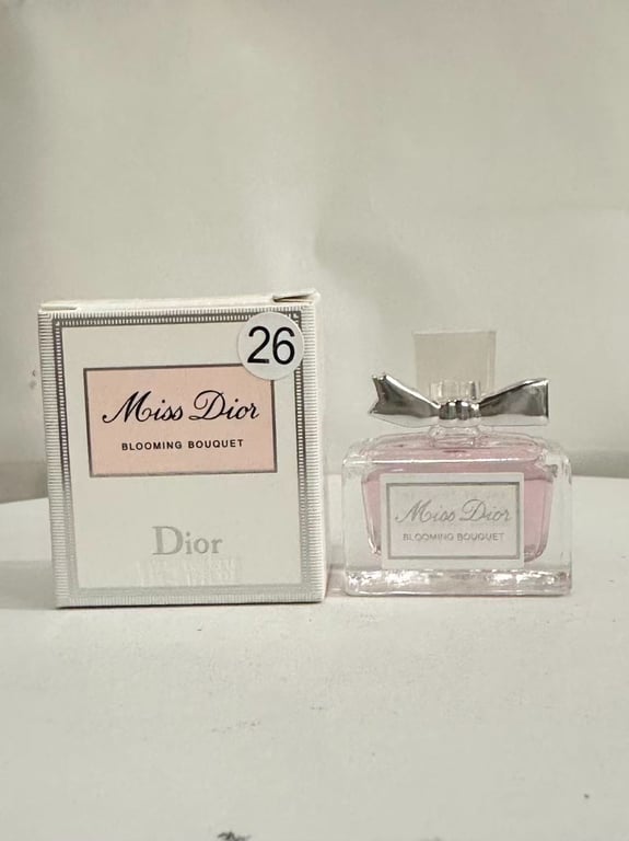 5ml Versace Pink Diamond