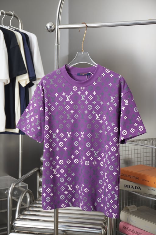 Louis Vuitton Early Spring New Arrival, MONOGRAM Gradient Short-Sleeve T-Shirt