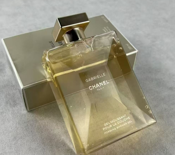 GABRIELLE CHANEL Foaming Shower GeL
