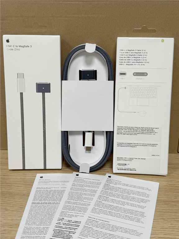 B-C to Magsafe 3 cable（2m）A2363