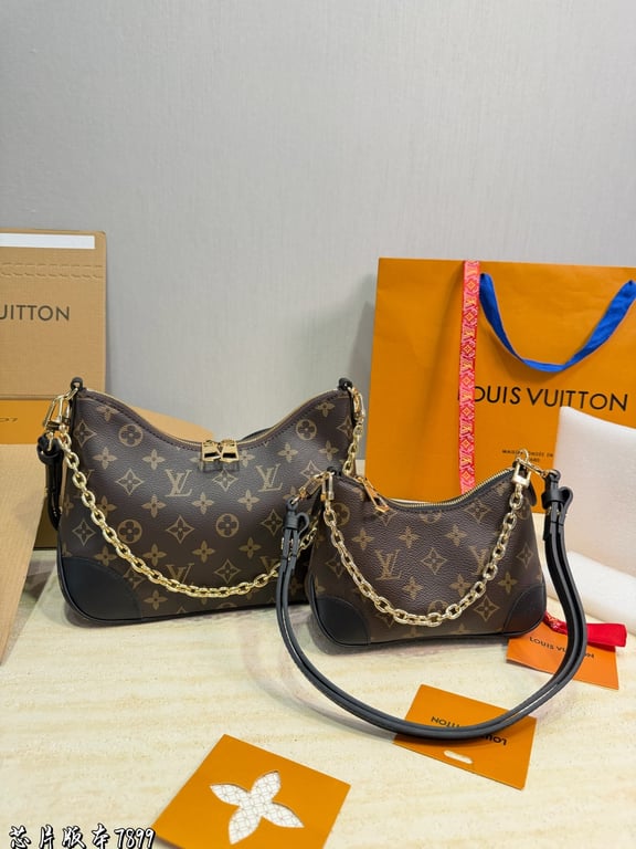 Louis Vuitton Boulogne (Monogram)