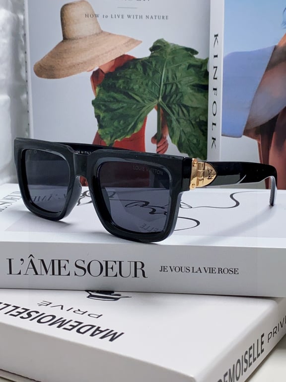 LV Lock Square Sunglasses (Black/Gold)