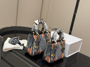 Lady Dior (Toile de Jouy Print)