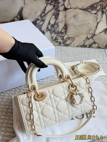 Lady D-Joy (white)