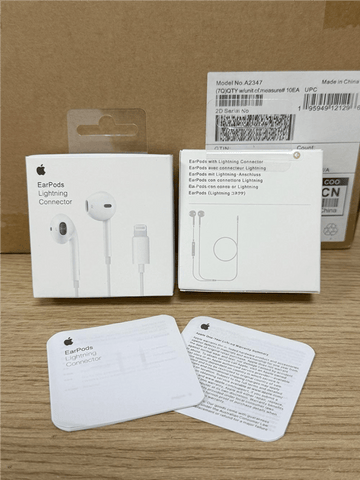 A1748  7-14/ EarPode Lightning Connector
