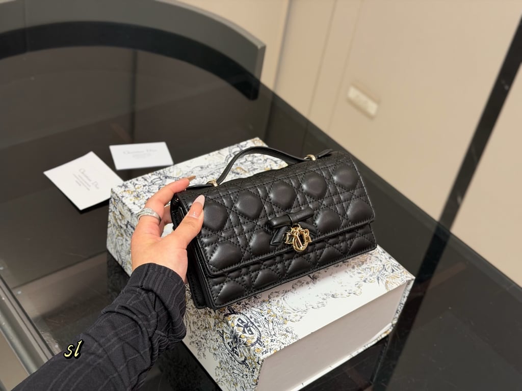 Dior Miss Dior Top Handle Bag (Cannage Lambskin)