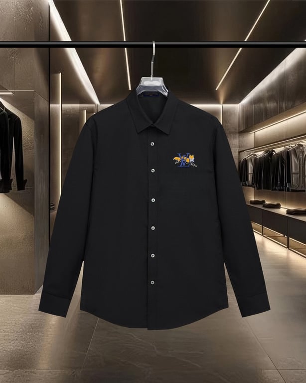Louis Vuitton classic long-sleeved shirt with embroidered logo on the chest