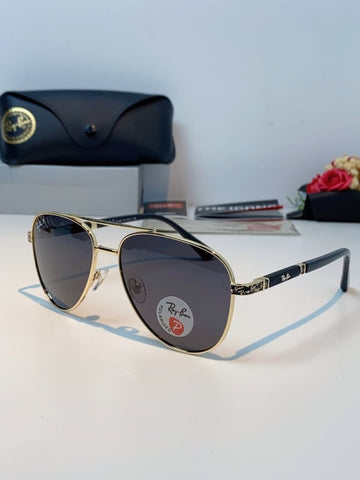 Ray-Ban RB3025 (Classic Aviator)
