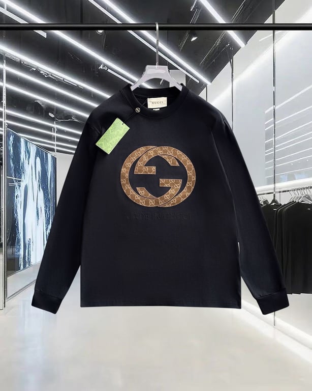 Gucci double G appliqué embroidered logo, flocked back, belted waist, crew neck long-sleeved sweatshirt