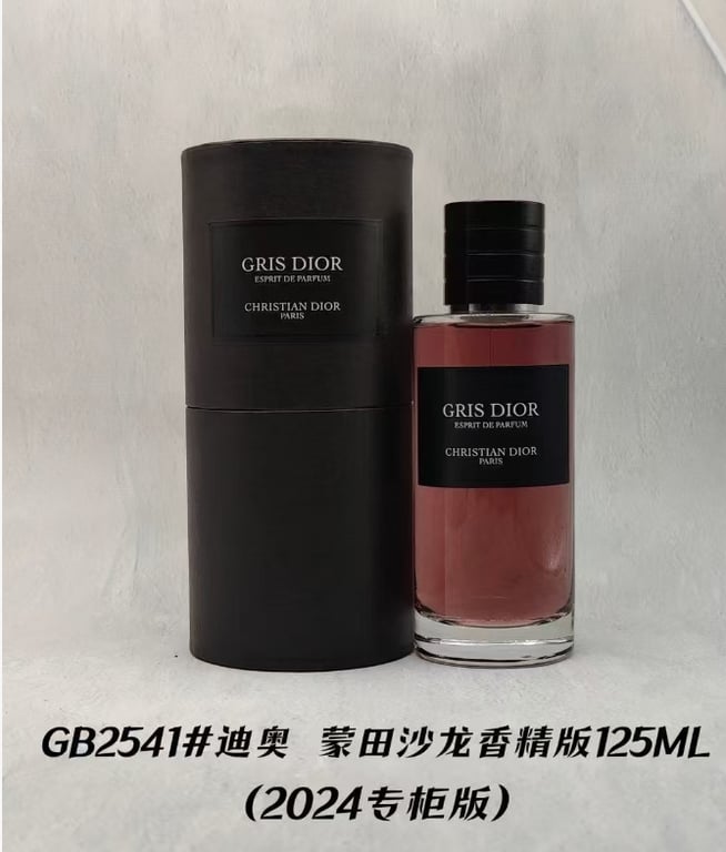 Dior Gris Dior
Esprit De Parfum- 80ml