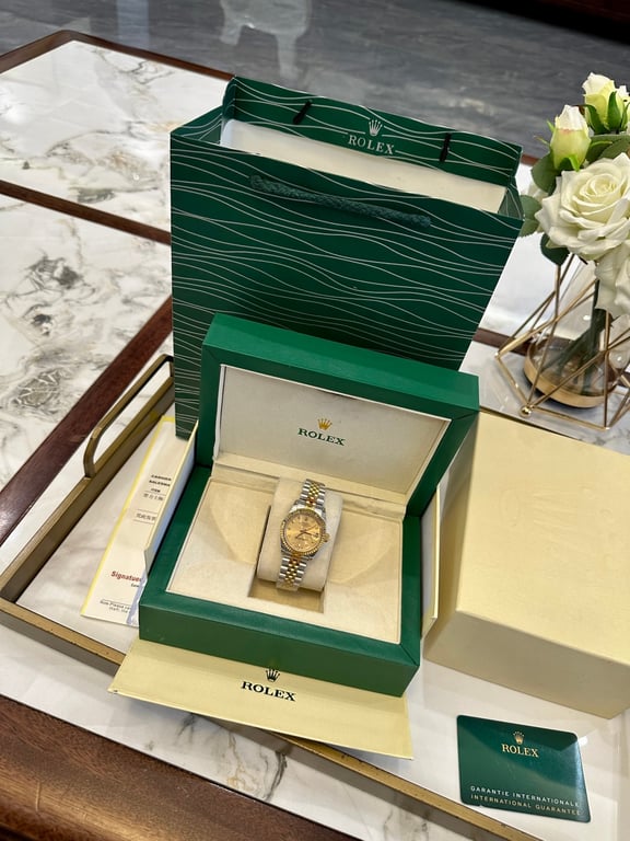 Rolex Datejust Two-Tone Gold Steel Champagne Dial Jubilee Bracelet