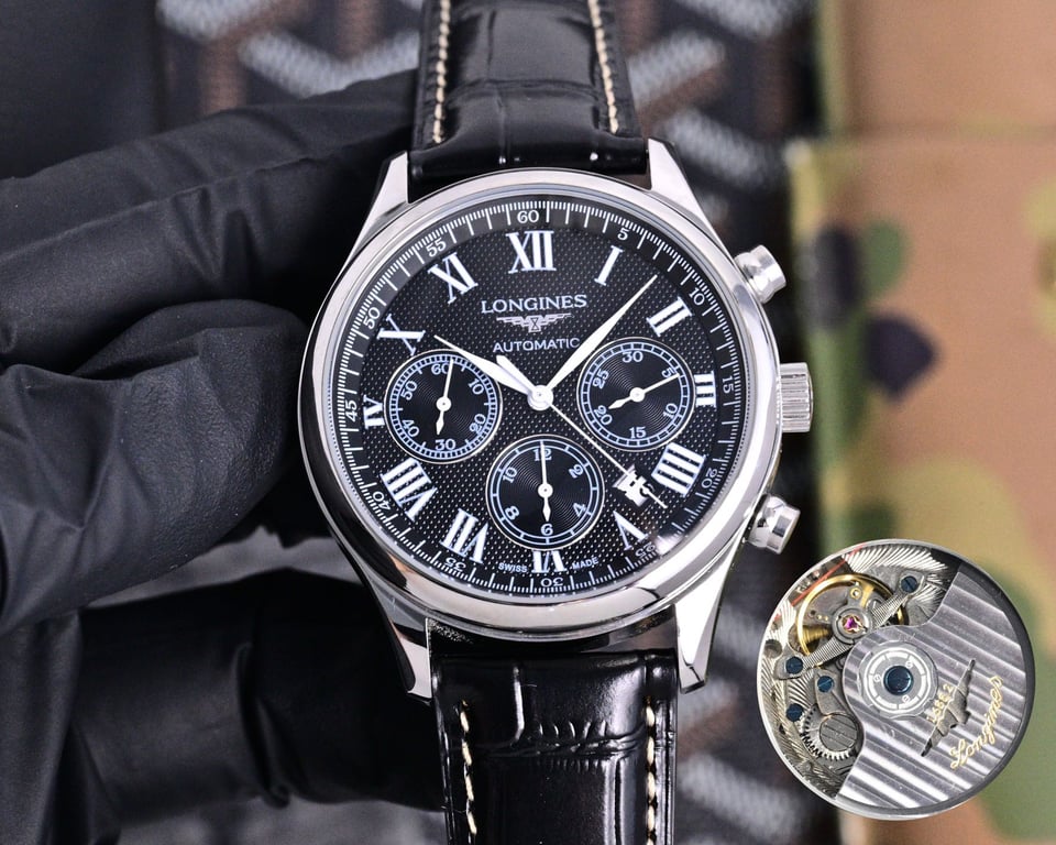 (Three codes in one) Six-hand multi-functional wristwatch