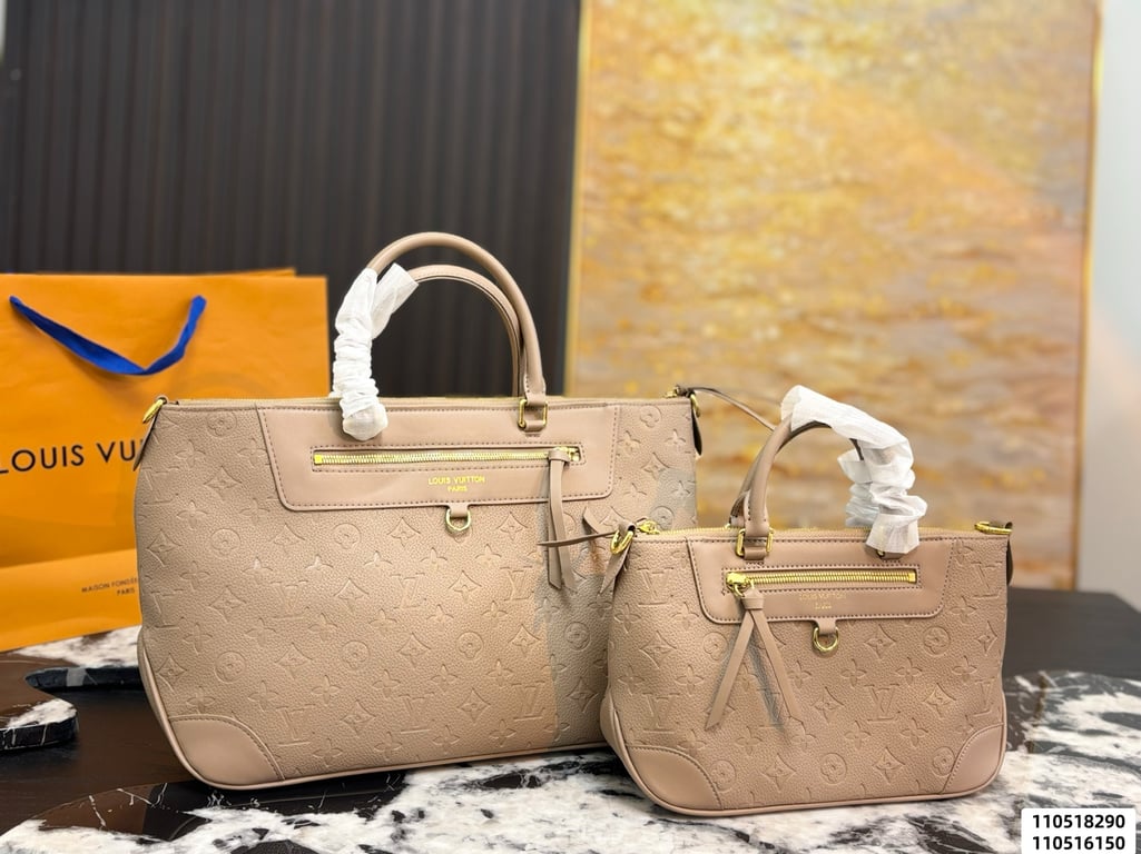 Louis Vuitton Iéna MM/PM (Empreinte)