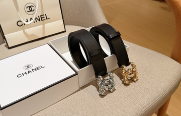 Chanel leather belt