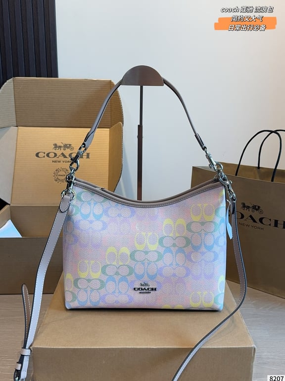 Laurel Shoulder Bag in Multicolor Signature Canvas