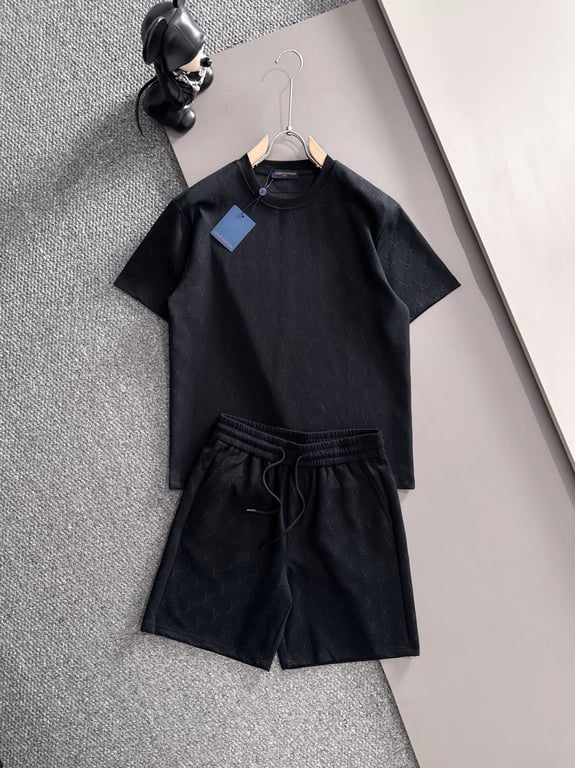 Louis Vuitton Spring/Summer New Casual Short-Sleeve Shorts Set