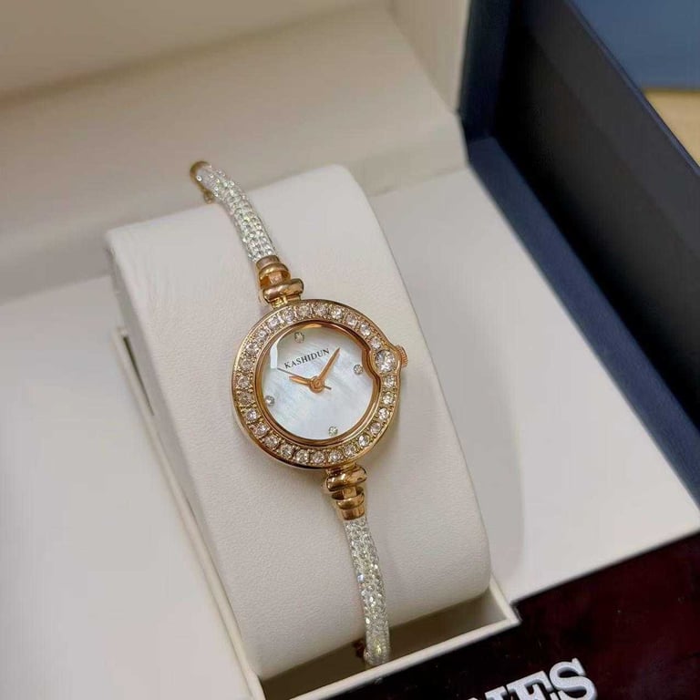 AMS-801 Mermaid White Shell