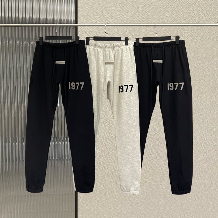 Fear of God Essentials "1977" Logo Sweatpants