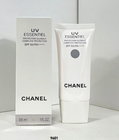 Chanel UV Essentie