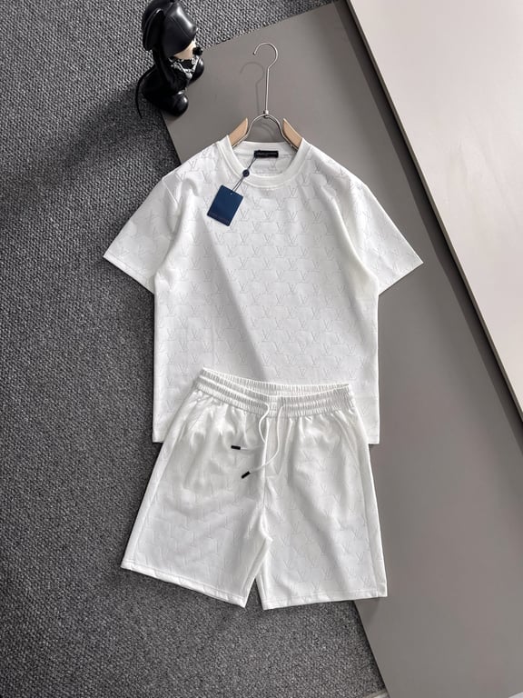 Louis Vuitton Spring/Summer New Casual Short-Sleeve Shorts Set