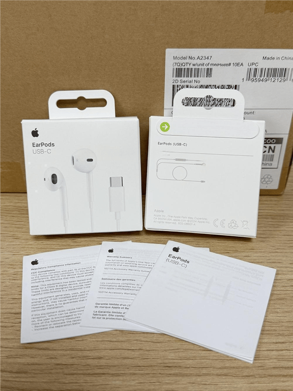 A3046 15/16 EarPode B-C New packagin