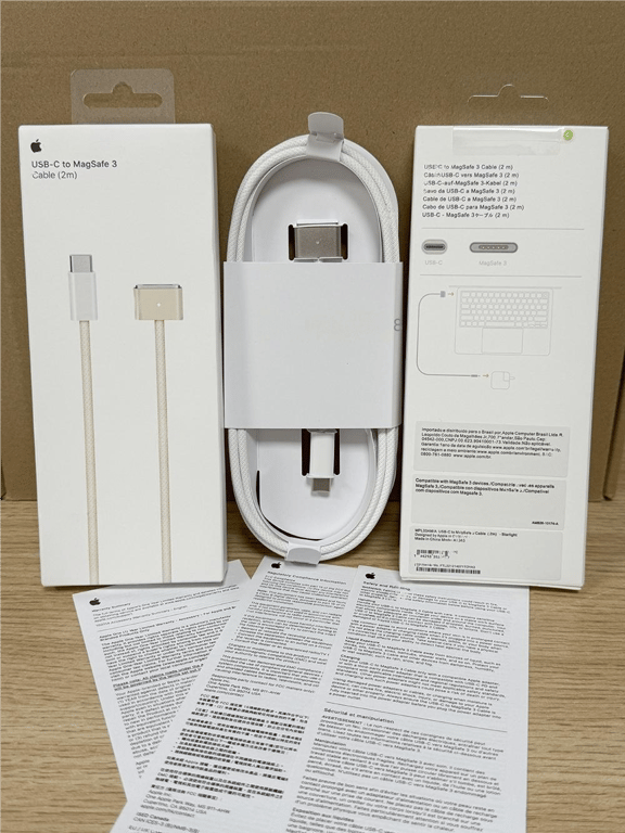 B-C to Magsafe 3 cable（2m）A2363