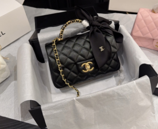 Chanel
 CF controller bag