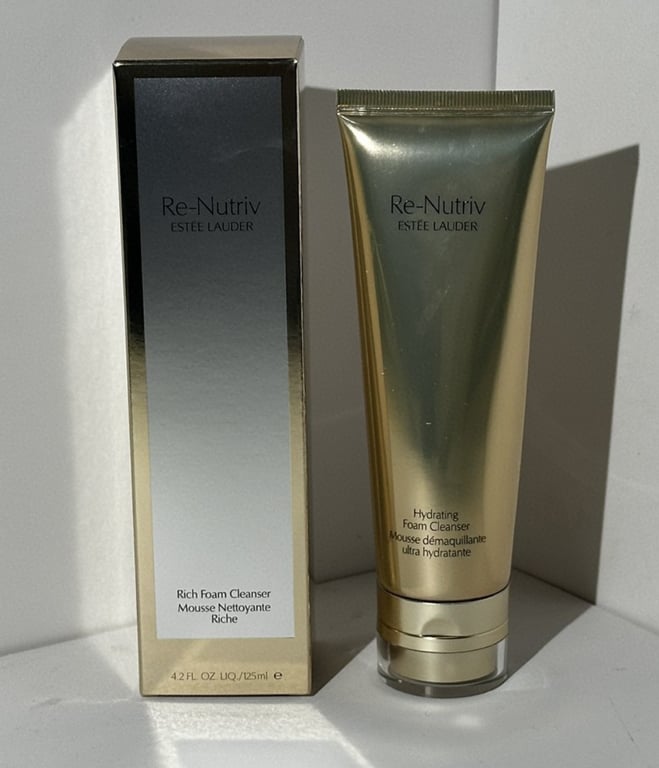 Re-Nutriv Rich/Hydrating Foam Cleanse-125ml