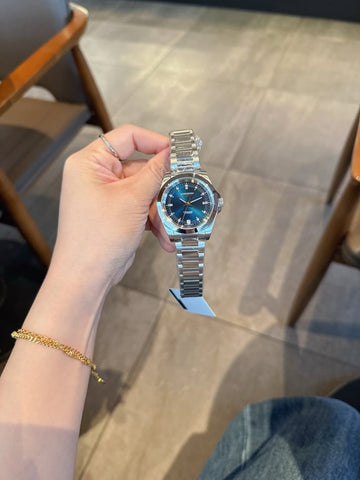 Longines Conquest Collection Couple's Valentine's Day Gift 1 (Women's 34mm, Men's 41mm)